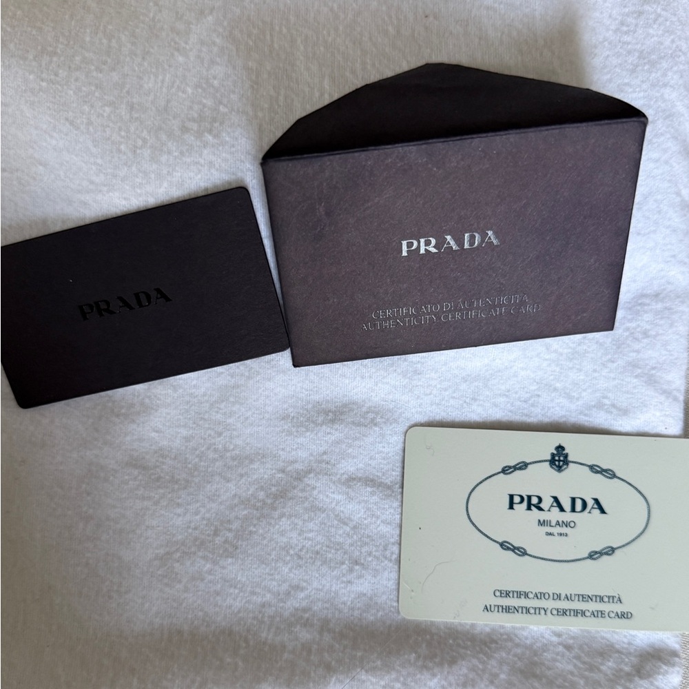 Authentic Vintage Prada Tessuto City Black Nylon Shoulder Bag w dust bag - Picture 8 of 10